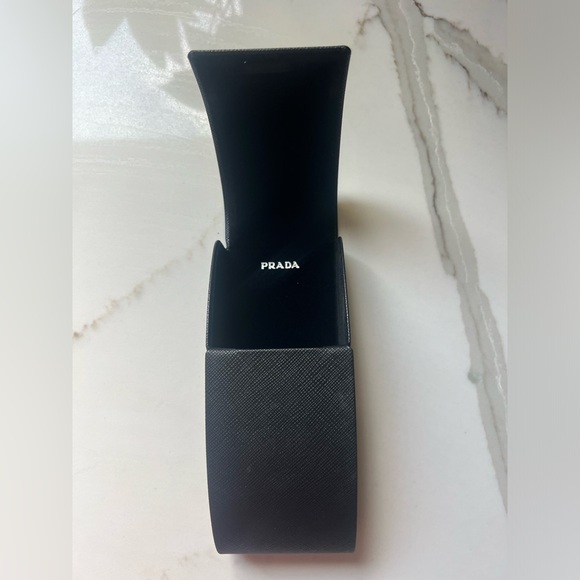 Prada Sunglasses PR 14WS - Picture 10 of 11